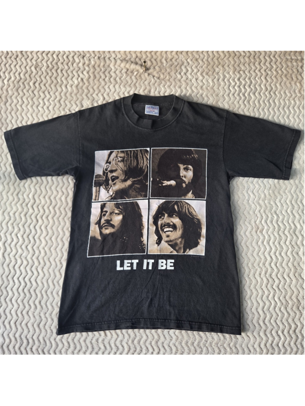 Vintage 1996 Medium BEATLES let it be T-SHIRT